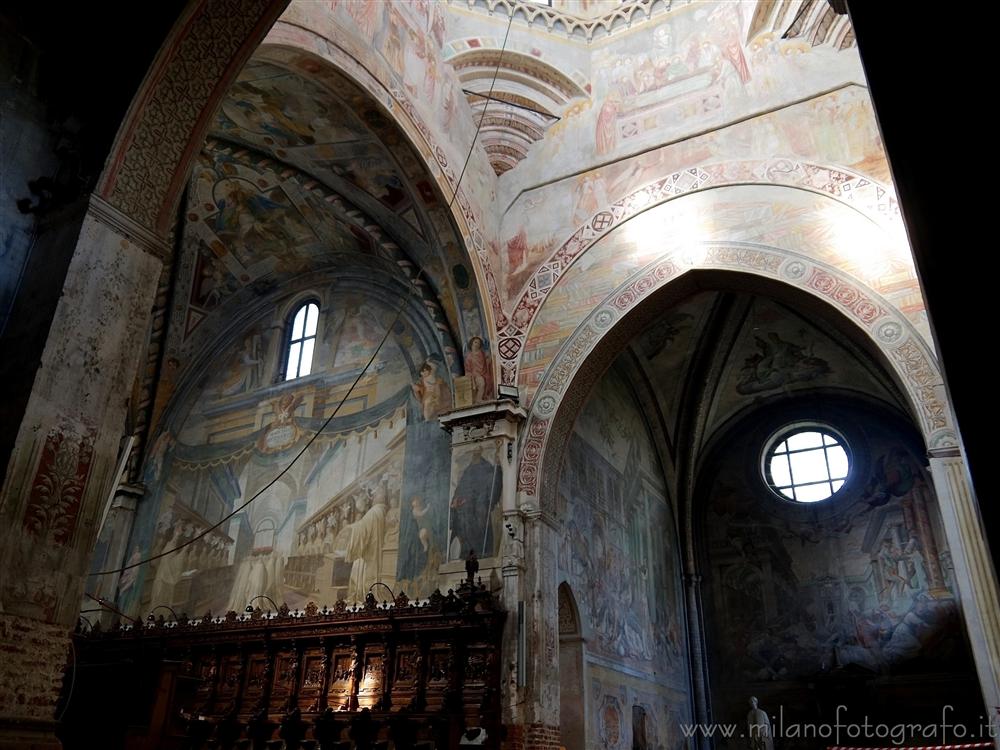 Milano - Affreschi all'interno dell'Abbazia di Chiaravalle